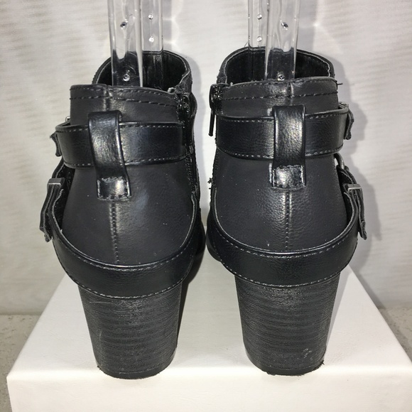 Indigo Road Shoes Indigo Road Black Rogue Biker Ankle Bootie Poshmark